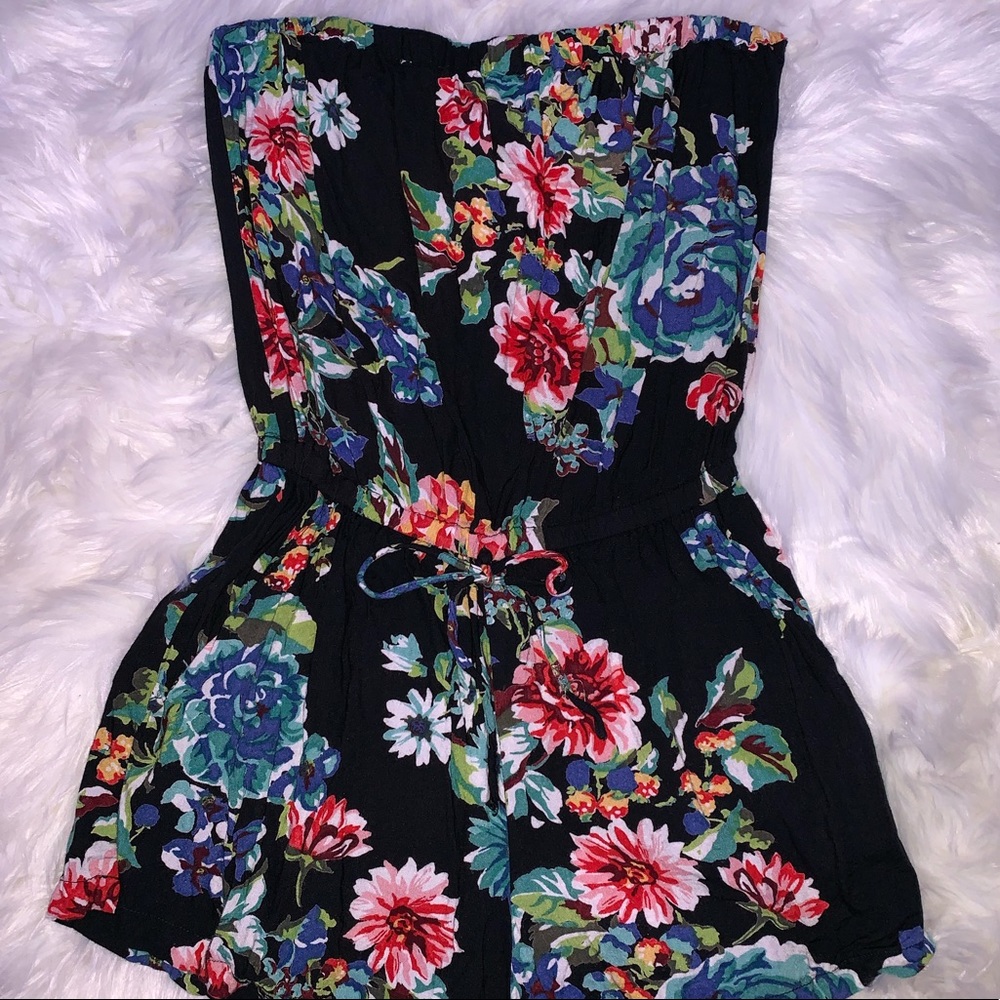 romper - Picture 2 of 3